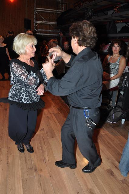 min 2012 11 11 station danse 084